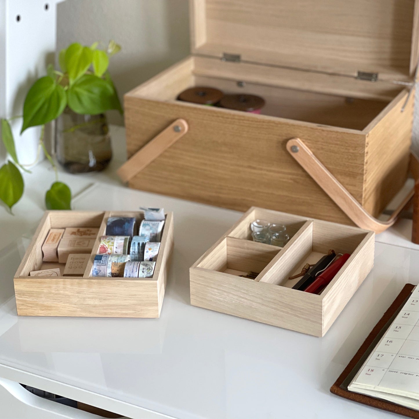 [Classiky] Chestnut Sewing Box
